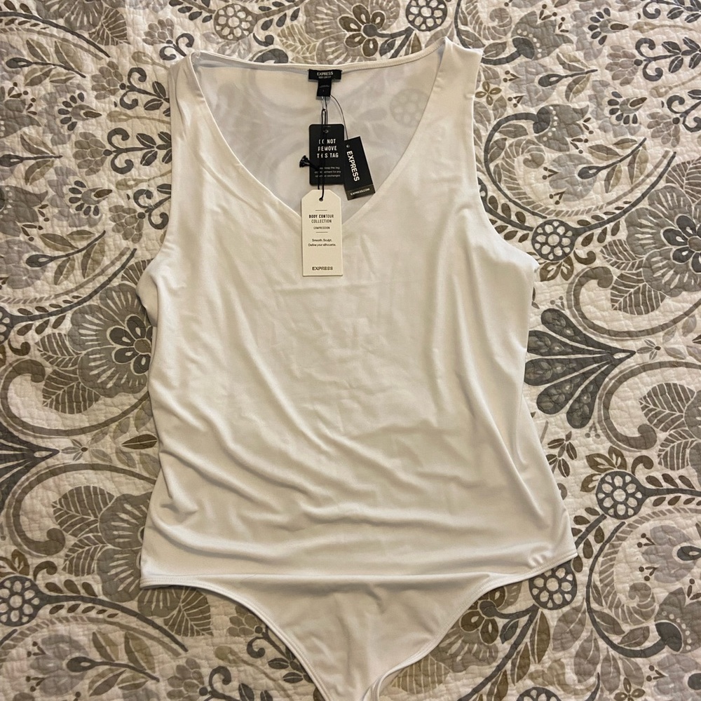 Express body contour bodysuit - L